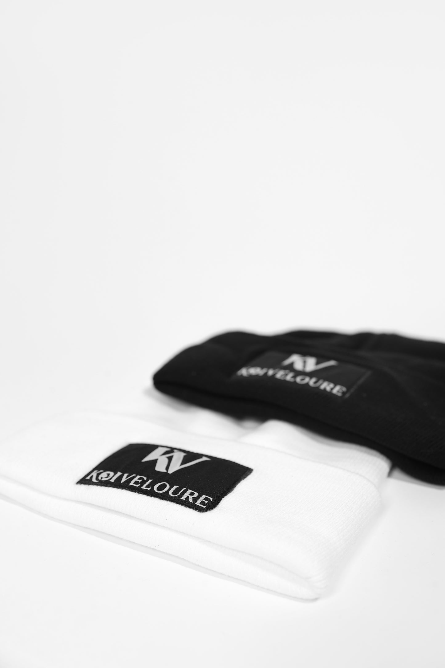 Koi Veloure Winter Beanie – Stylish Streetwear Accessory USA