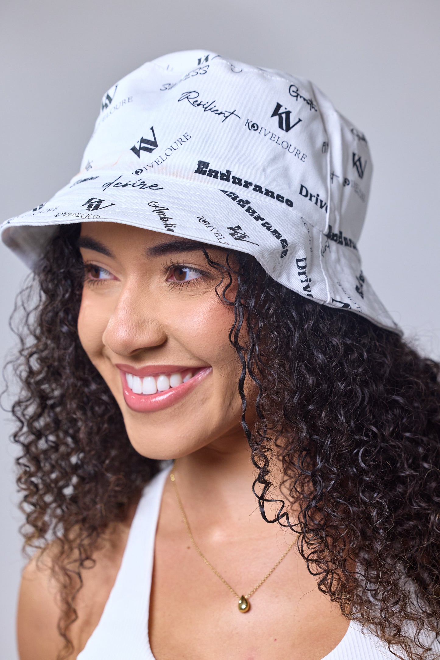 Koi Veloure Women Reversible Bucket Hat – Dual-Sided Streetwear Hat